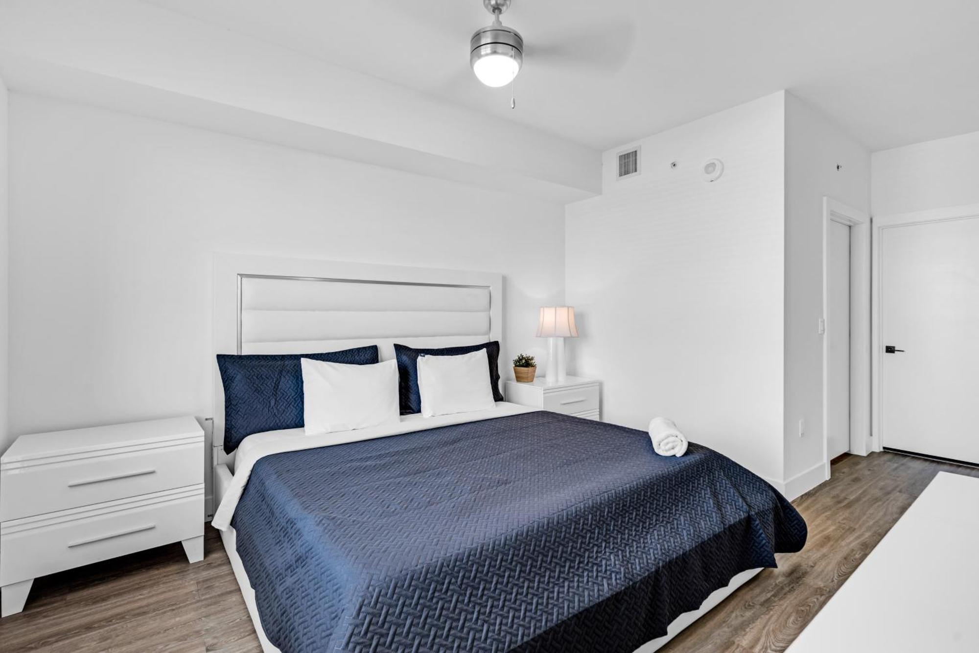 Amazing 2 Bedroom Unit In Doral Miami With Free Parking هياليه غاردنز المظهر الخارجي الصورة